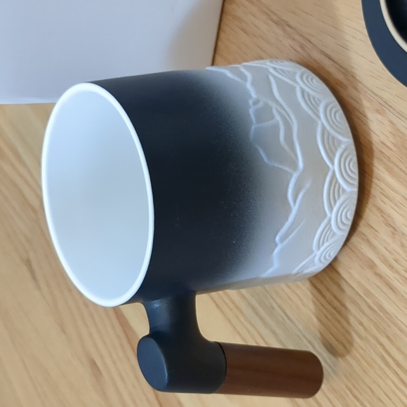 ZENS Tea Cup with Infuser and Lid, 16.8 Ounces Gradient Embossed Large Loose - Picture 6 of 9